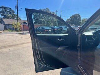 2019 Jeep Cherokee Limited — photo 10