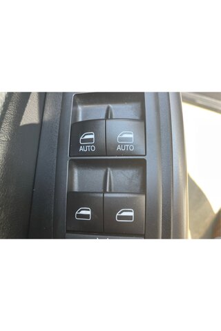 2019 Jeep Cherokee Latitude Plus — photo 27