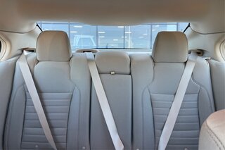 2016 Ford Taurus SE — photo 14