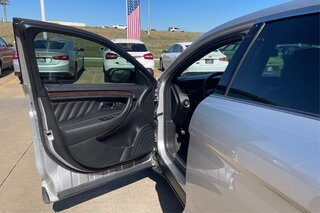 2013 Ford Taurus Limited — photo 22
