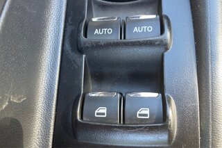 2013 Ford Taurus Limited — photo 30