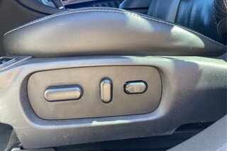 2013 Ford Taurus Limited — photo 21