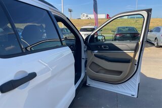 2017 Ford Explorer Base — photo 23
