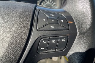 2017 Ford Explorer Base — photo 26