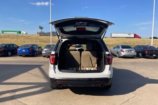2017 Ford Explorer Base — photo 12