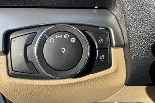2017 Ford Explorer Base — photo 19