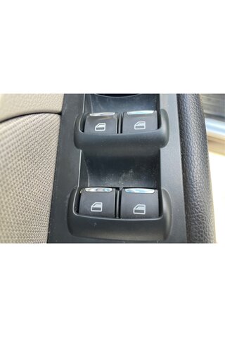 2018 Ford Explorer Base — photo 27