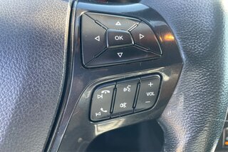 2017 Ford Explorer XLT — photo 26