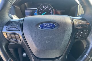 2017 Ford Explorer XLT — photo 18