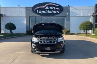 2017 Ford Explorer XLT — photo 11