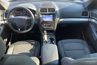 2017 Ford Explorer XLT — photo 15