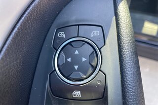 2017 Ford Explorer XLT — photo 30