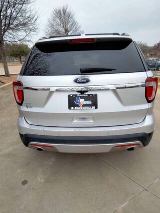 2017 Ford Explorer XLT — photo 6