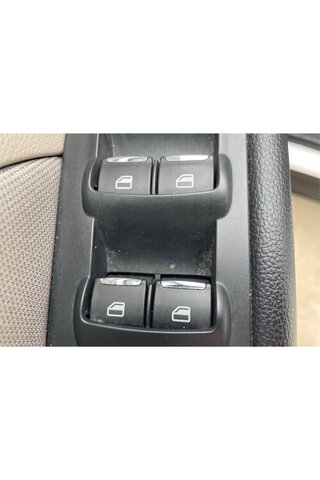 2018 Ford Explorer Base — photo 27