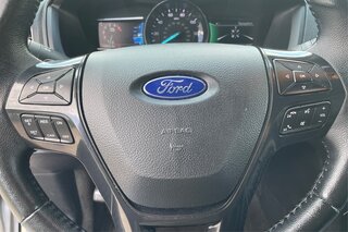 2017 Ford Explorer XLT — photo 19