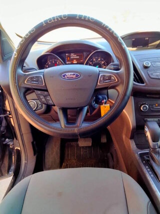 2019 Ford Escape S — photo 13