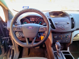 2019 Ford Escape S — photo 15