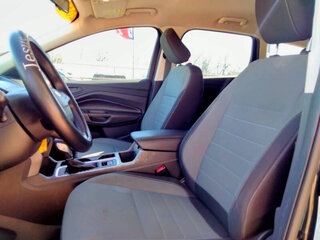 2019 Ford Escape S — photo 10