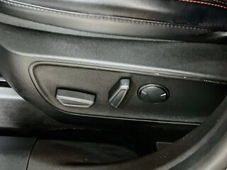 2023 Ford Escape ST-Line — photo 13