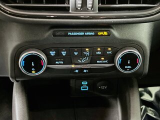 2023 Ford Escape ST-Line — photo 23