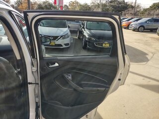 2017 Ford Escape Titanium — photo 14