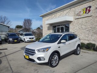 2017 Ford Escape Titanium — photo 4
