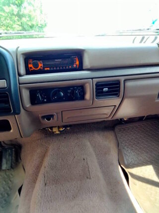1993 Ford Bronco Bronco — photo 15