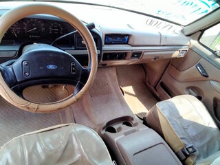 1993 Ford Bronco Bronco — photo 17