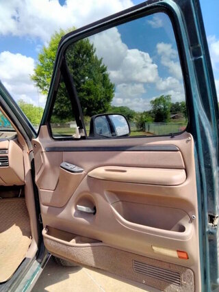 1993 Ford Bronco Bronco — photo 18