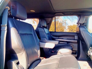 2020 Ford Expedition XLT — photo 23