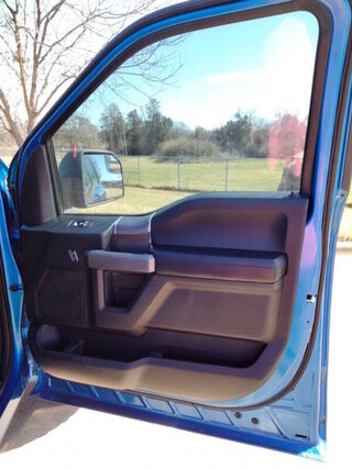 2016 Ford F-150 XLT — photo 20