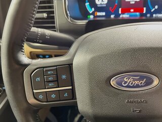 2022 Ford F-150 Lariat — photo 16