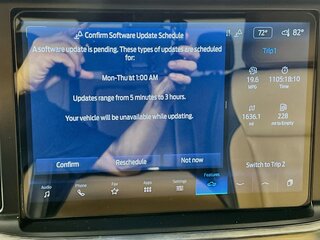 2022 Ford F-150 Lariat — photo 24