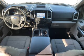 2016 Ford F-150 XLT — photo 15
