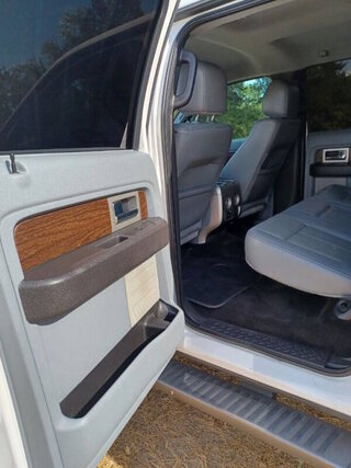 2013 Ford F-150 Lariat — photo 18