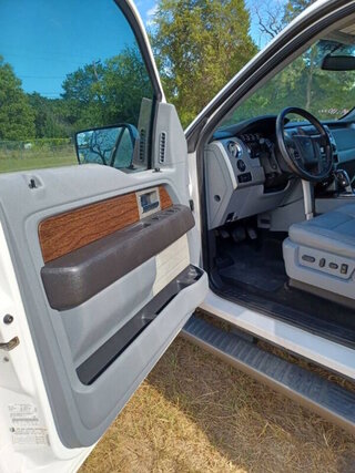 2013 Ford F-150 Lariat — photo 16