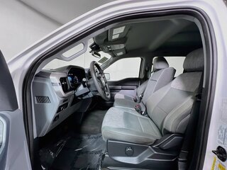 2023 Ford F-150 XLT — photo 11