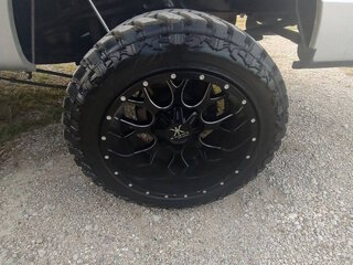 2013 Ford F-150 XLT — photo 30