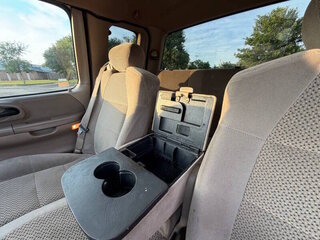 2001 Ford F-150 Lariat — photo 10