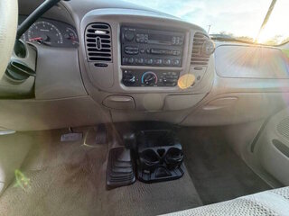 2001 Ford F-150 Lariat — photo 9