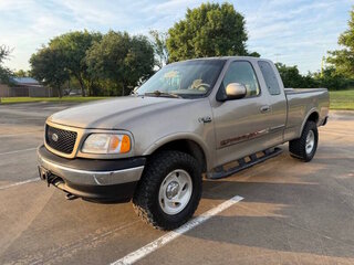 2001 Ford F-150 Lariat — photo 1