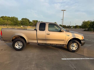 2001 Ford F-150 Lariat — photo 4