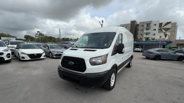 Ford Transit Van Base 2019
