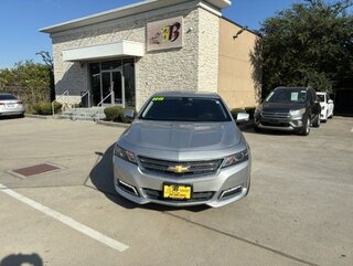 2019 Chevrolet Impala 1LT — photo 2