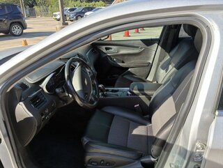 2019 Chevrolet Impala 1LT — photo 6