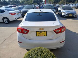 2018 Chevrolet Cruze LT — photo 7