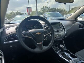 2018 Chevrolet Cruze LT — photo 6