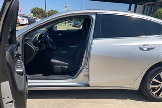 2018 Chevrolet Malibu 1LS — photo 9