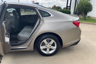 2022 Chevrolet Malibu 1LS — photo 10