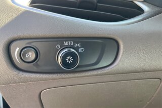 2022 Chevrolet Malibu 1LT — photo 19